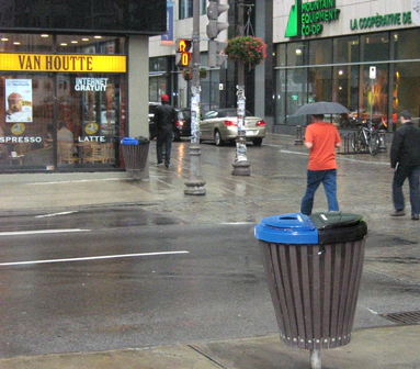 Quebec city lid installation